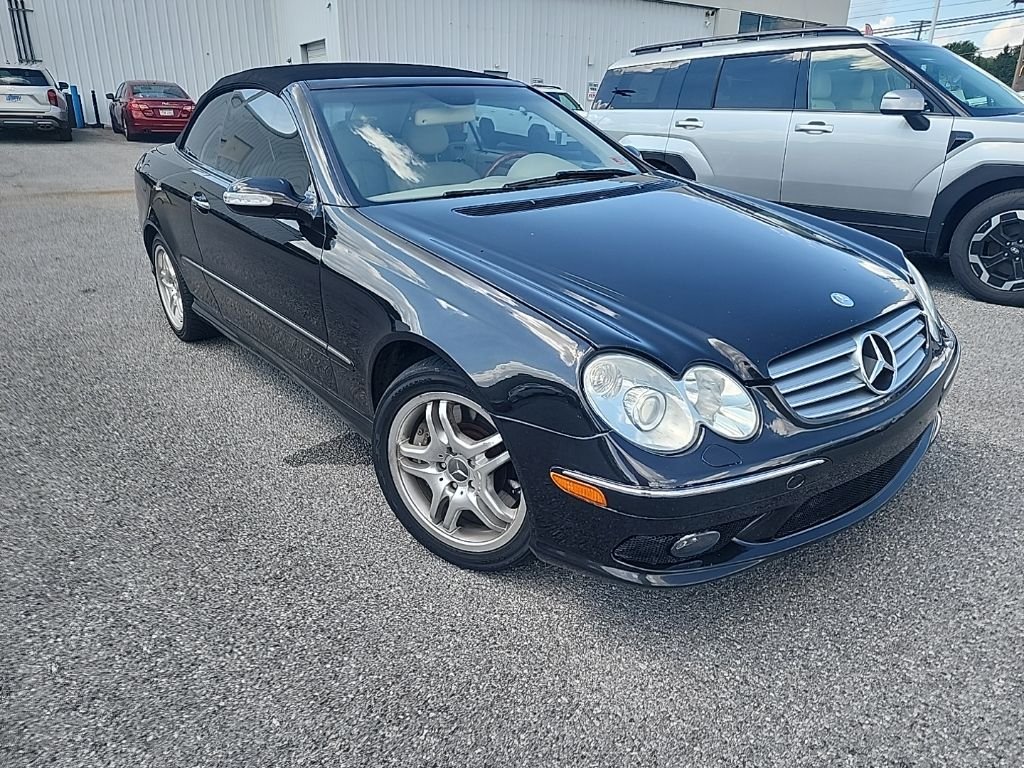 Used 2004 Black Mercedes-Benz CLK 500 image 3