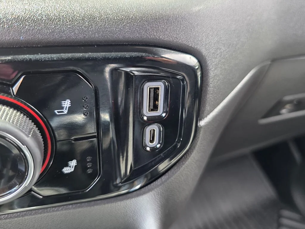 Used 2022 Blue Chevrolet LT Trail Boss image 31