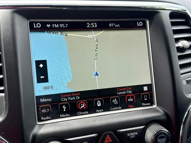 Used 2018 Black Jeep Altitude image 22