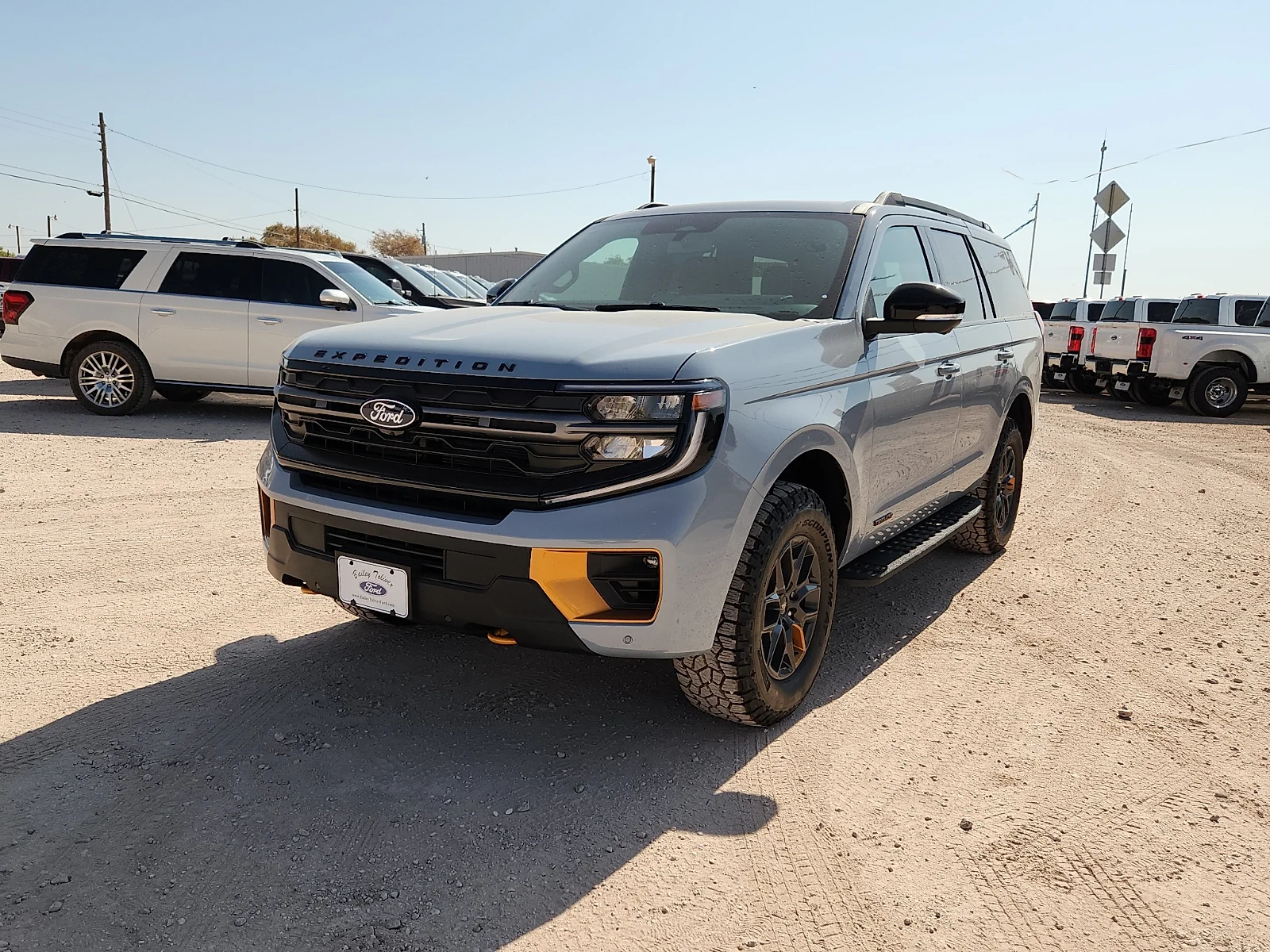 New 2027 Glacier Gray Metallic Tri-Coat Ford Tremor image 3