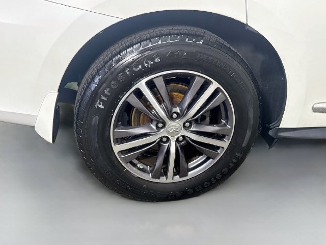 Used 2019 Majestic White INFINITI PURE image 29