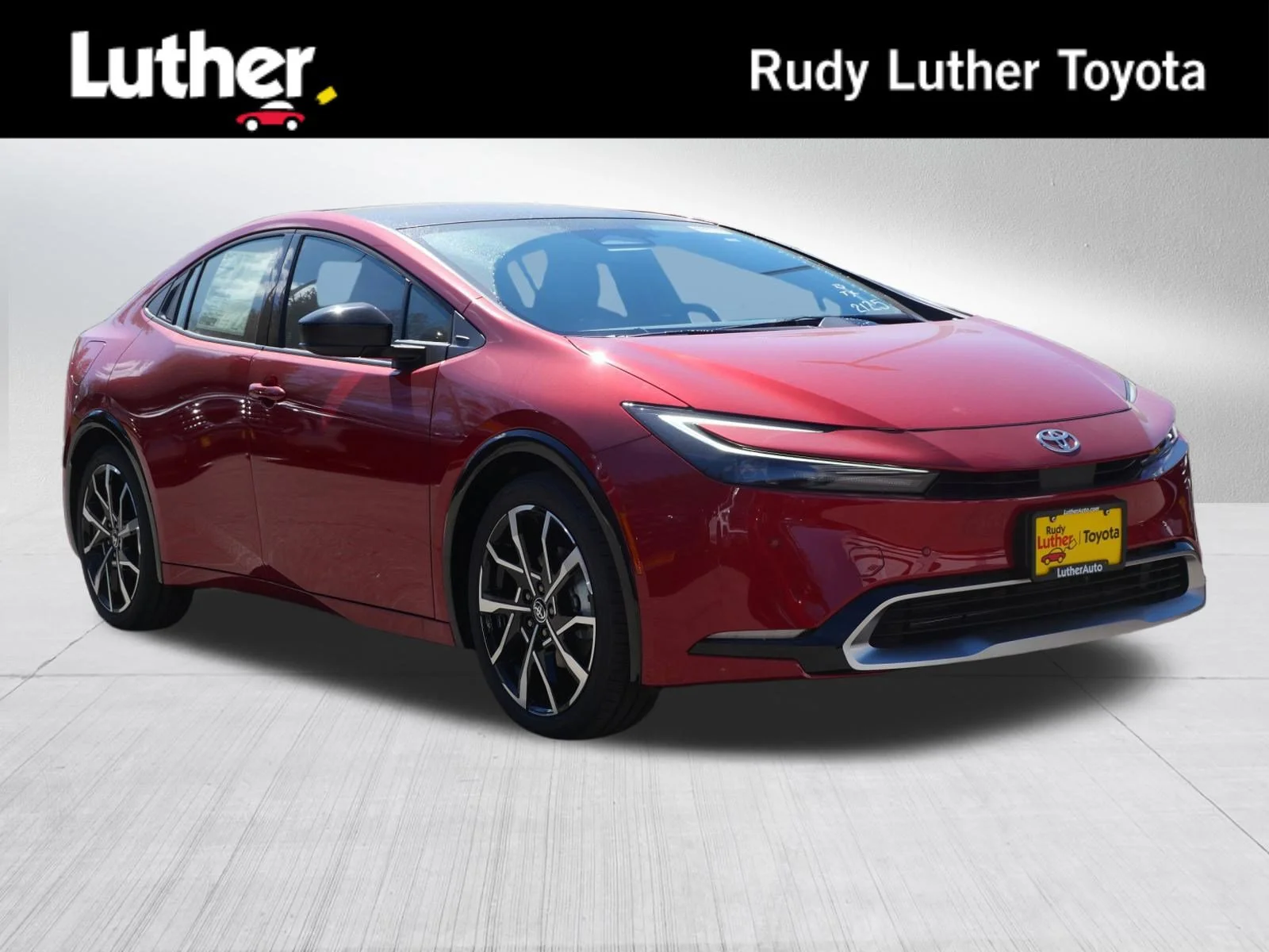 2026 Toyota Prius XSE Premium's photo