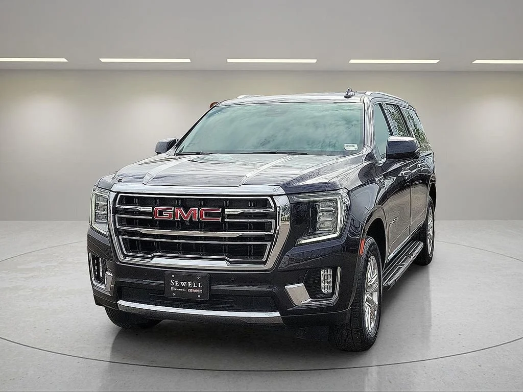 2024 GMC Yukon 4WD SLT's photo