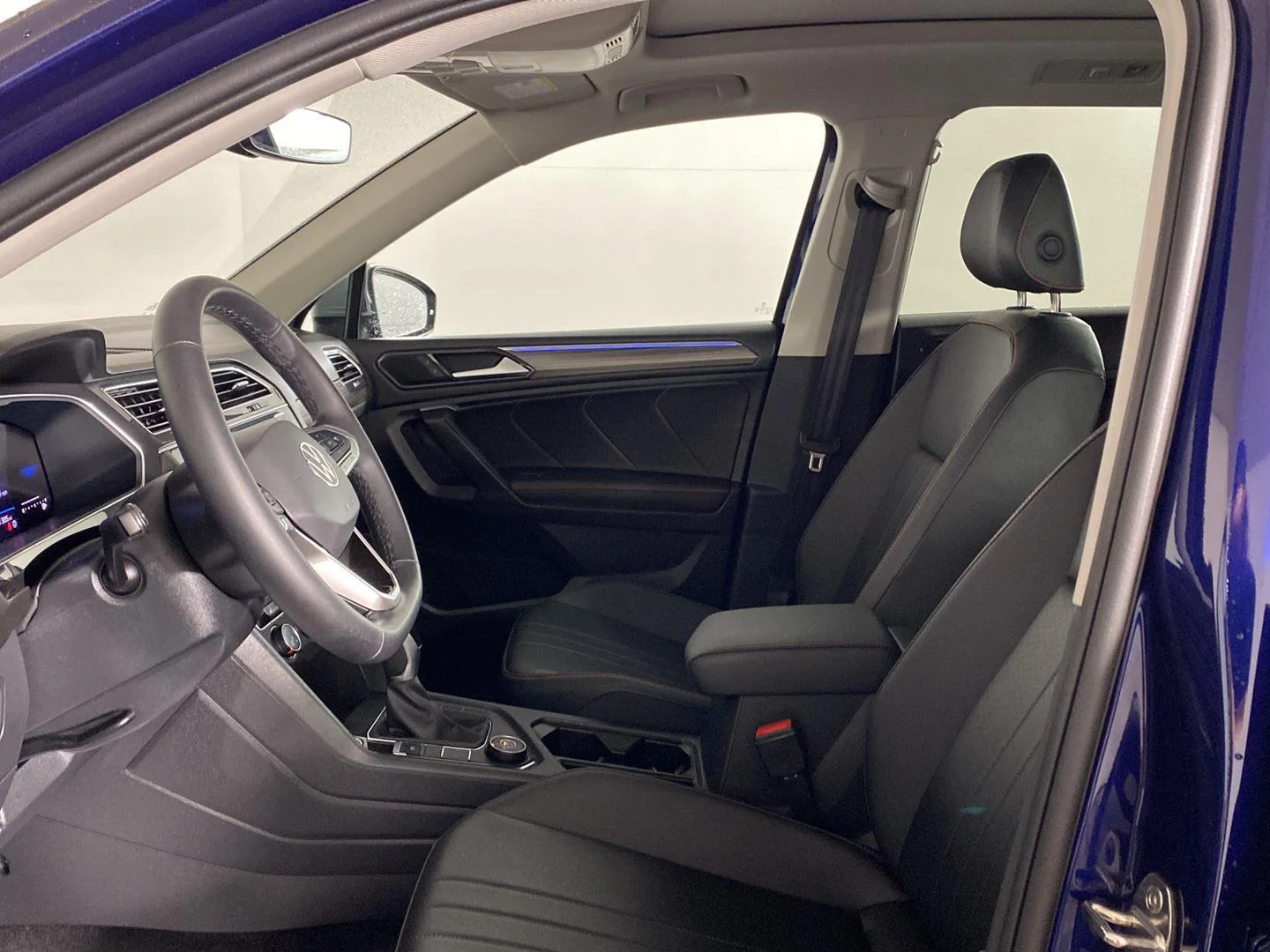 Used 2024 Atlantic Blue Metallic Volkswagen SE image 12