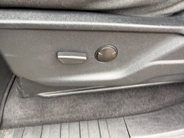 Used 2023 Gray Metallic Ford XLT image 69