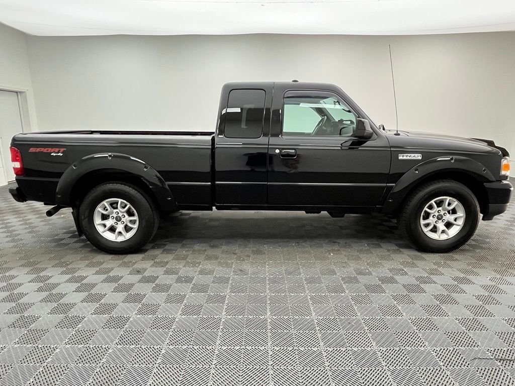 Used 2010 Black Ford XLT image 5