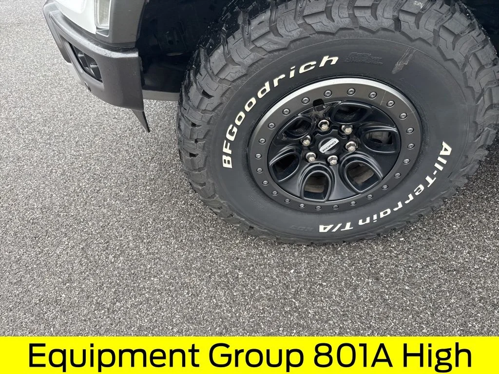 Used 2022 White Ford Raptor image 10