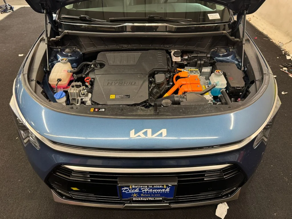 Used 2023 Blue Kia SX image 11