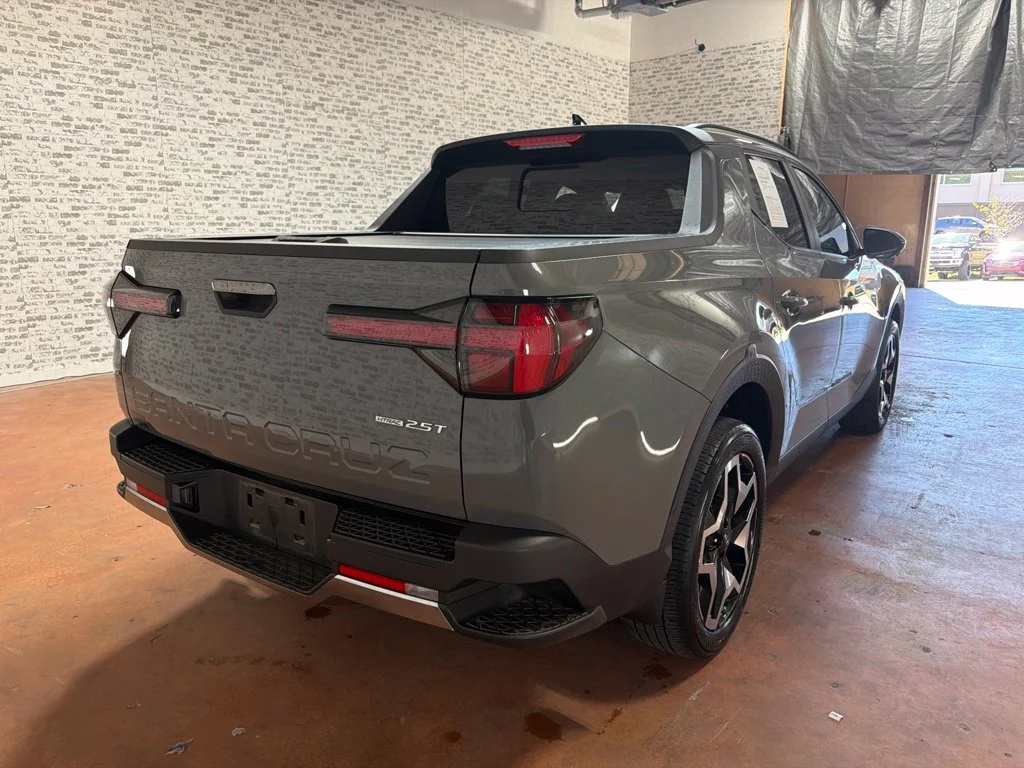 Used 2024 Hampton Gray Hyundai Limited image 7