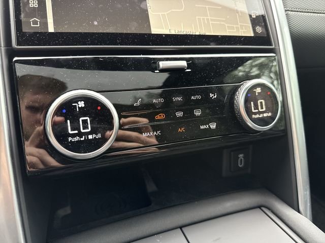 2026 Land Rover Discovery Gemini Edition - Photo 18