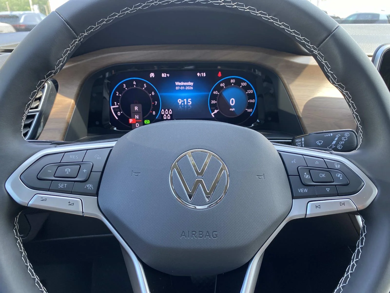New 2026 Avocado Green Pearl Volkswagen 2.0T SE w/Technology 4MOTION image 13