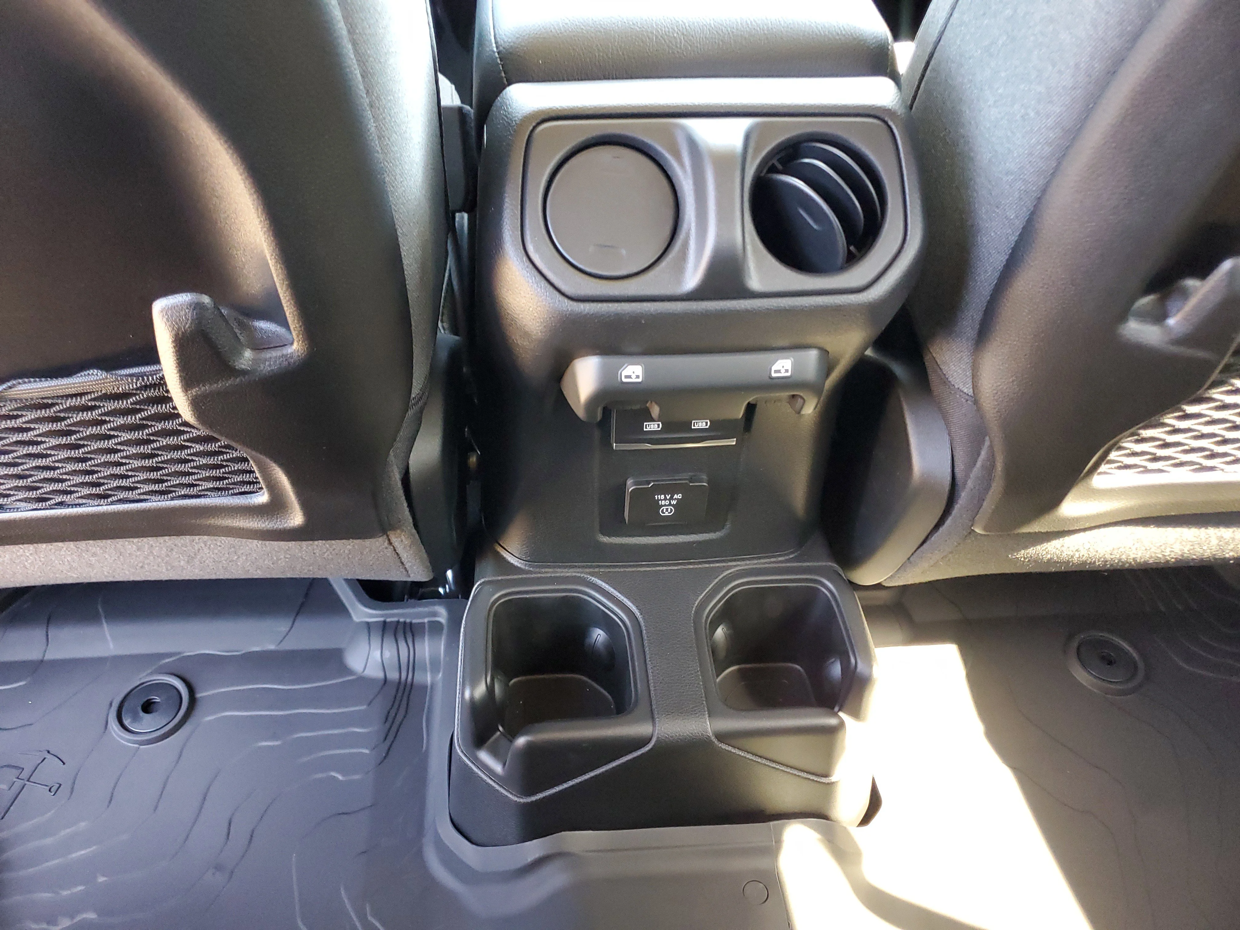New 2026 Black Clearcoat Jeep Rubicon image 18
