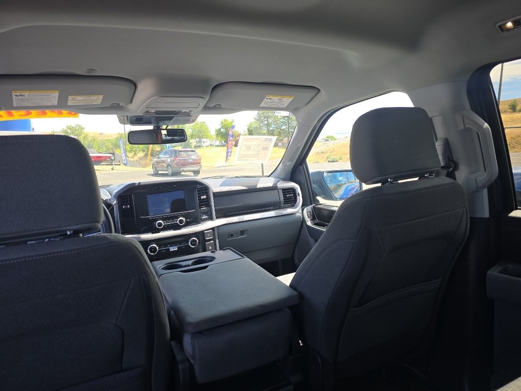 Used 2023 Blue Ford XLT image 12