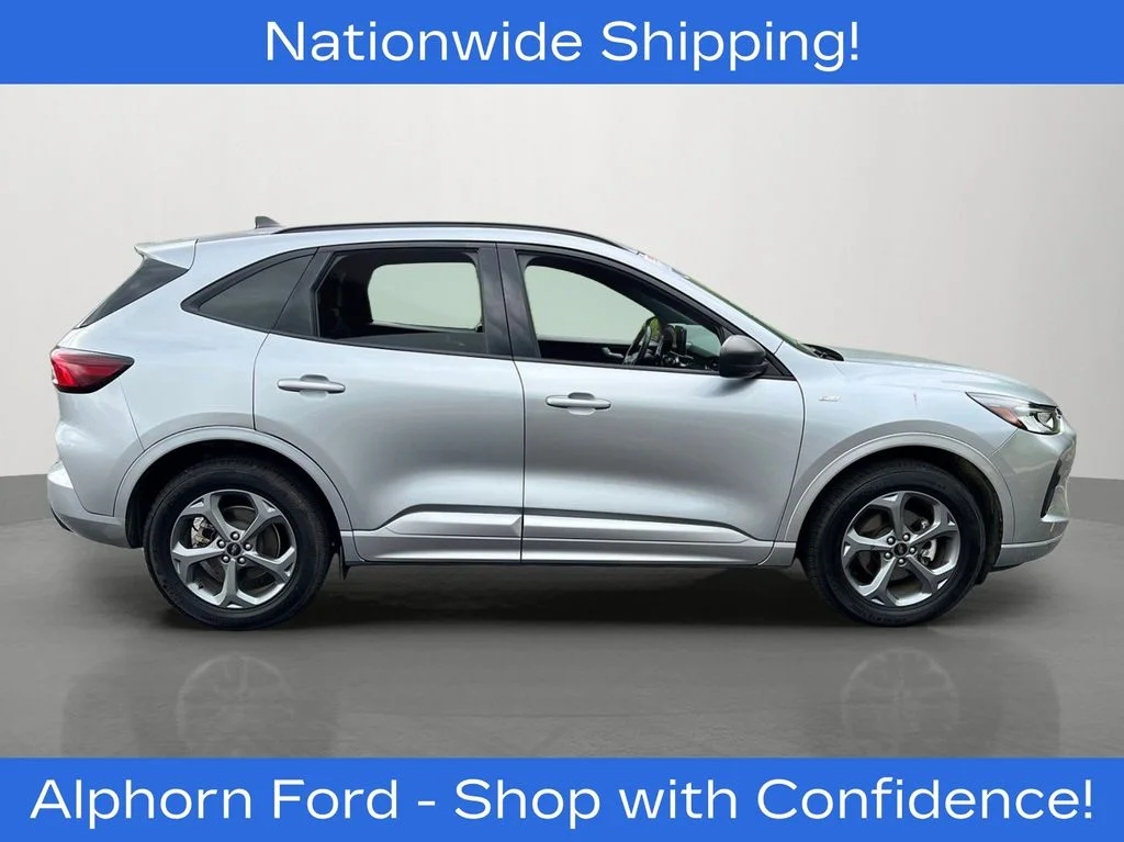 Used 2023 Silver Ford ST-Line image 1