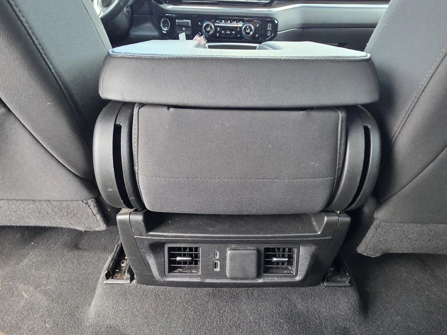 Used 2025 Sterling Gray Metallic Chevrolet LT image 28