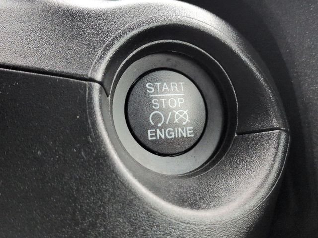 Used 2022 Black FIAT Trekking image 16