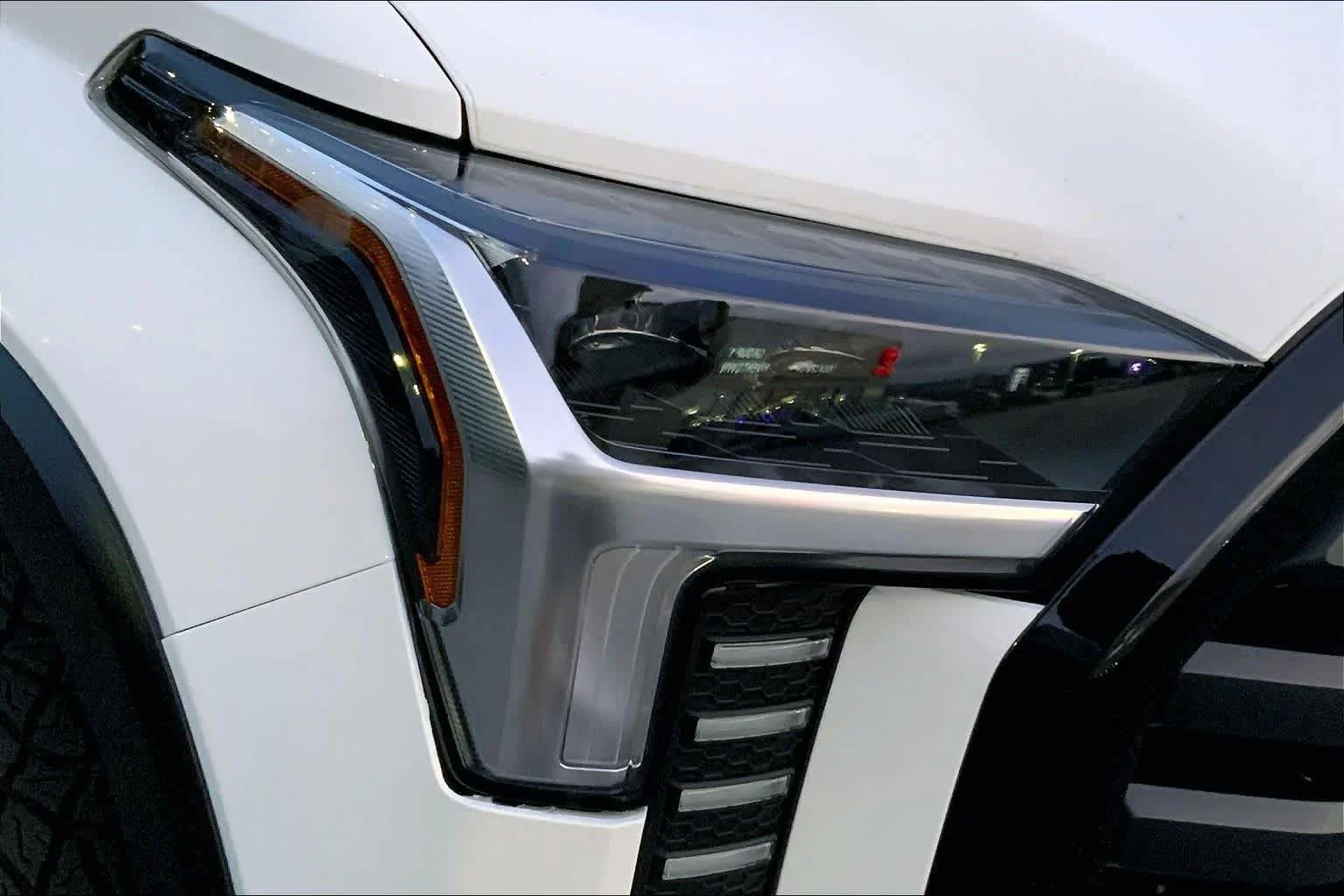 Used 2023 Ice Cap Toyota SR5 image 24