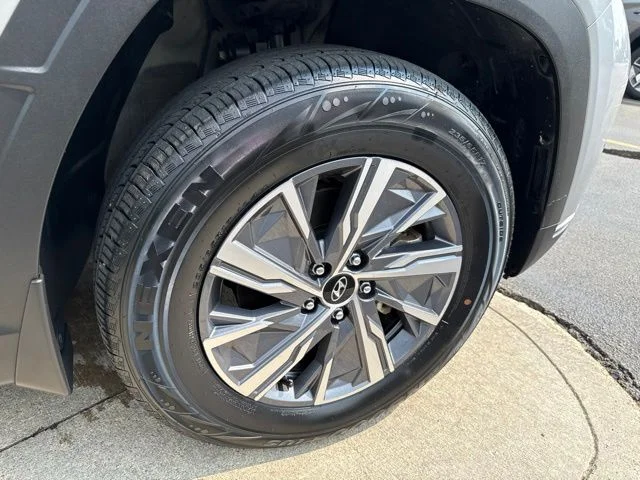 Certified Used 2023 Silver Hyundai Blue image 24