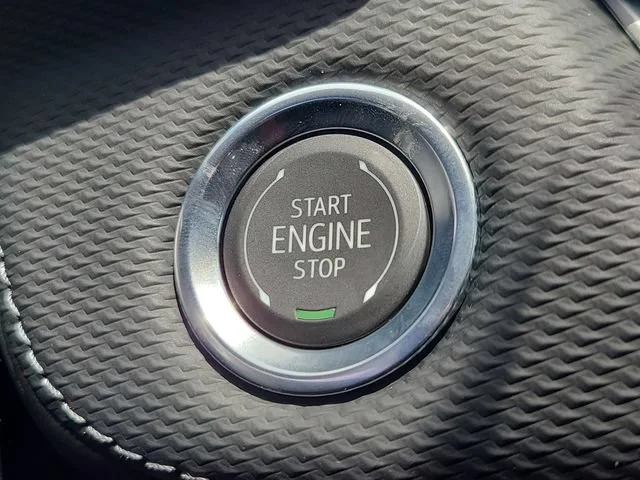 New 2026 Summit White Chevrolet LT image 32
