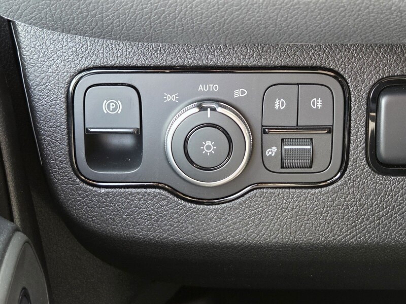 New 2026 Stone Gray Mercedes-Benz DCAA2L image 36