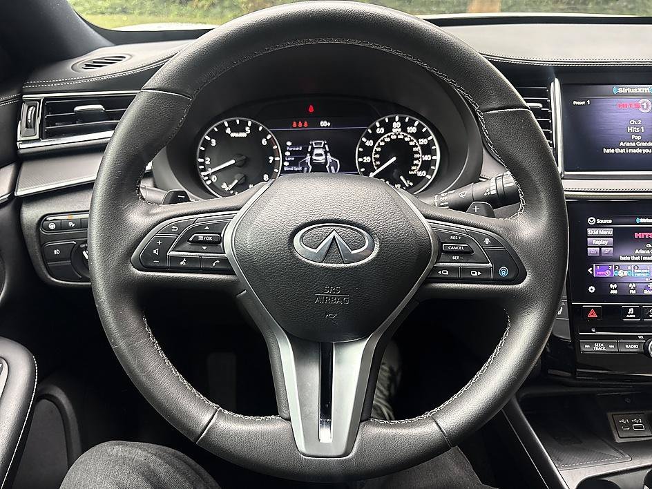 Used 2024 Radiant White INFINITI LUXE image 13