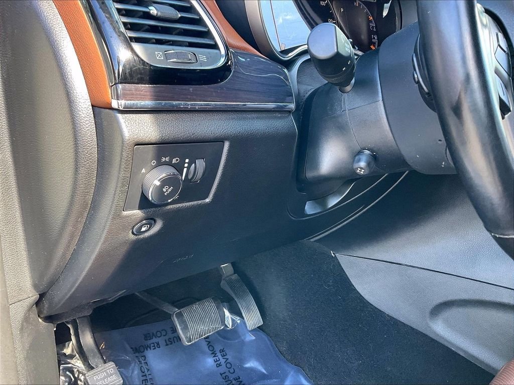 Used 2021 Bright White Clearcoat Jeep Overland image 26