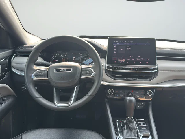 Used 2024 White Jeep Limited image 11