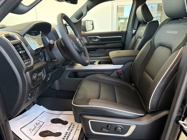 New 2027 Diamond Black Crystal Pearl-Coat Exterior Paint RAM Laramie image 17