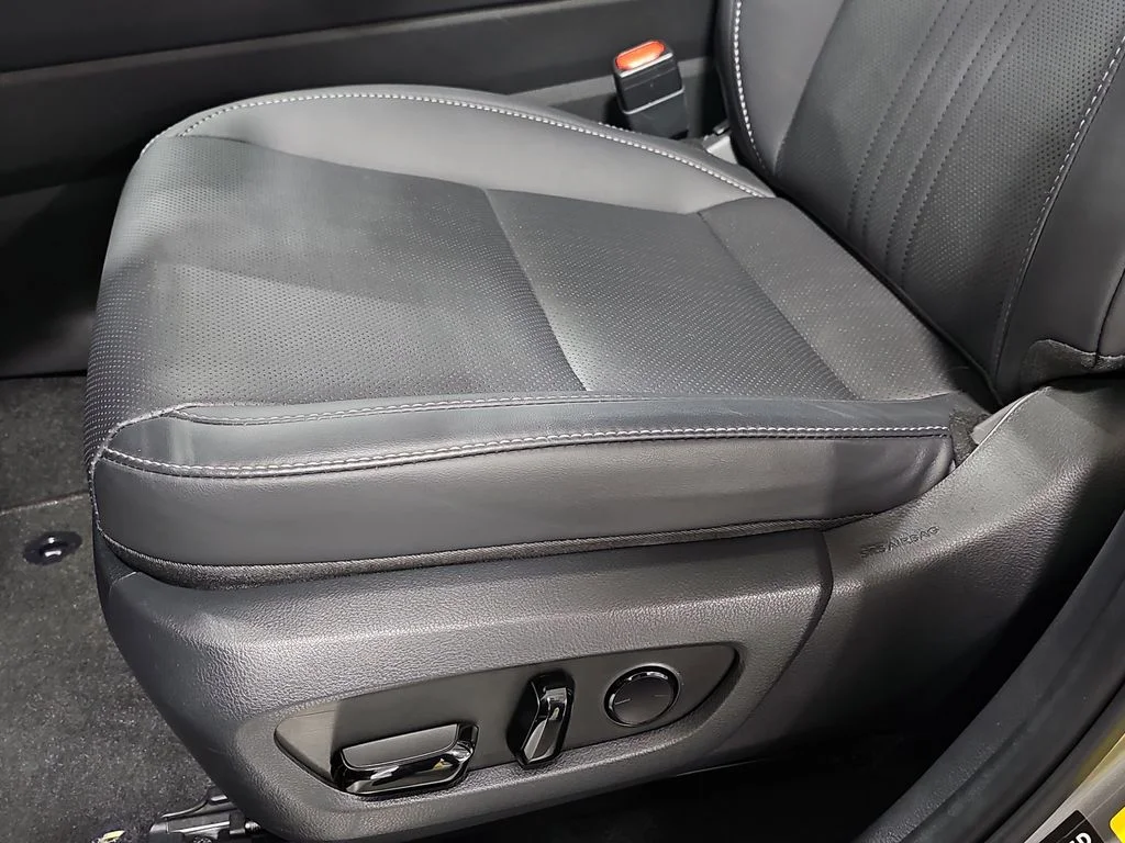 Used 2025 Silver Lexus 350h Premium image 31