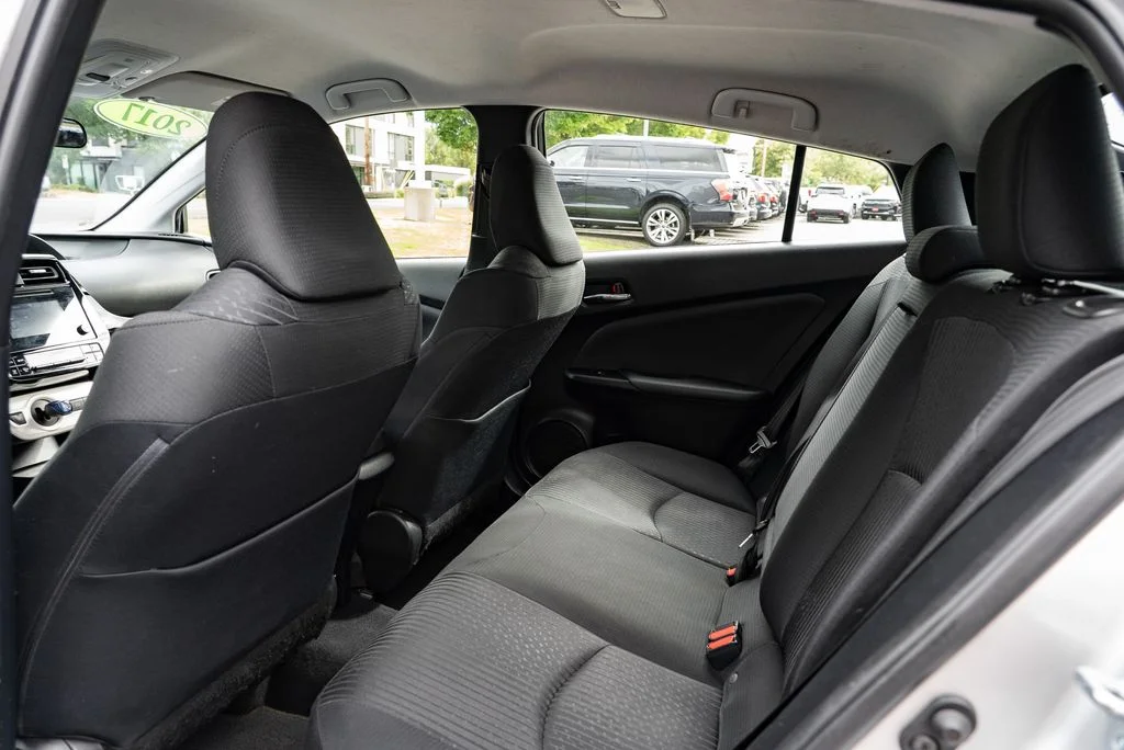 Used 2017 Silver Toyota Two image 23