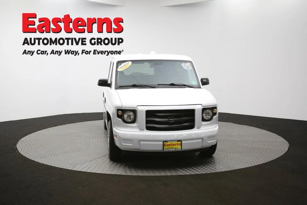 Used 2014 White VPG Taxi image 47
