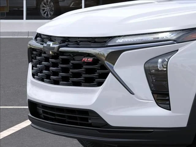 New 2026 Summit White Chevrolet 1RS image 13