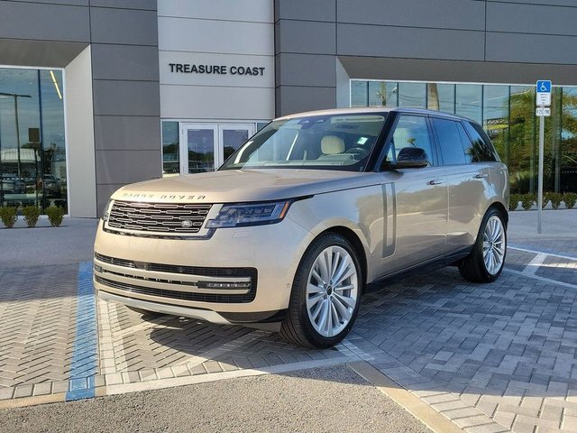2026 Land Rover Range Rover SE