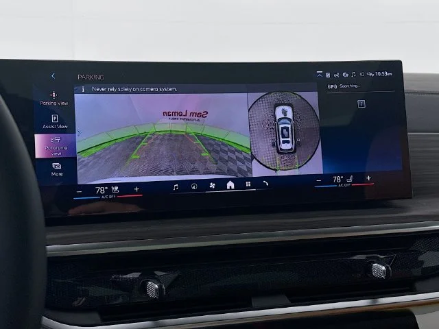 Used 2026 White BMW xDrive40i image 14