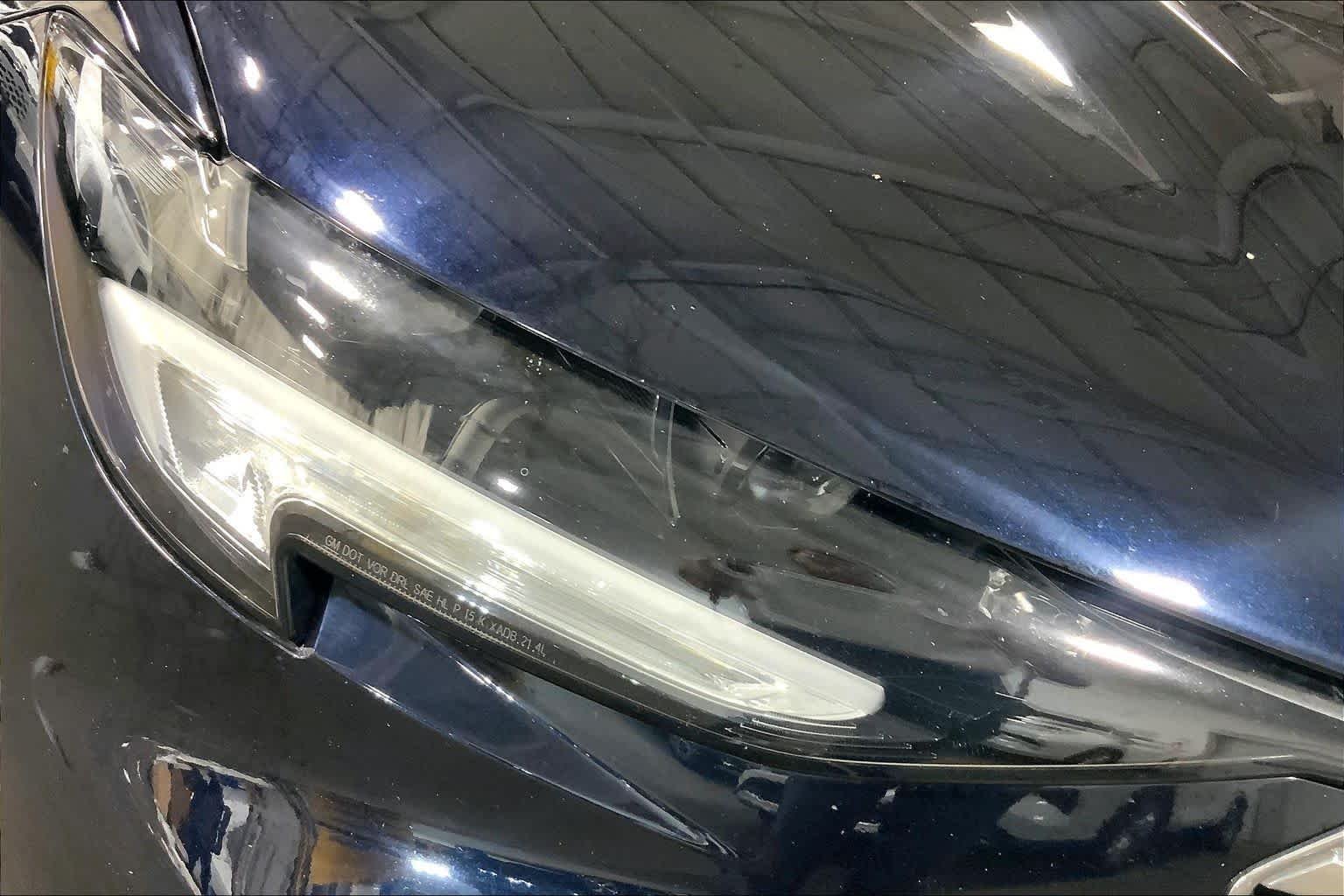 Used 2021 Dark Moon Blue Metallic Buick Avenir image 28