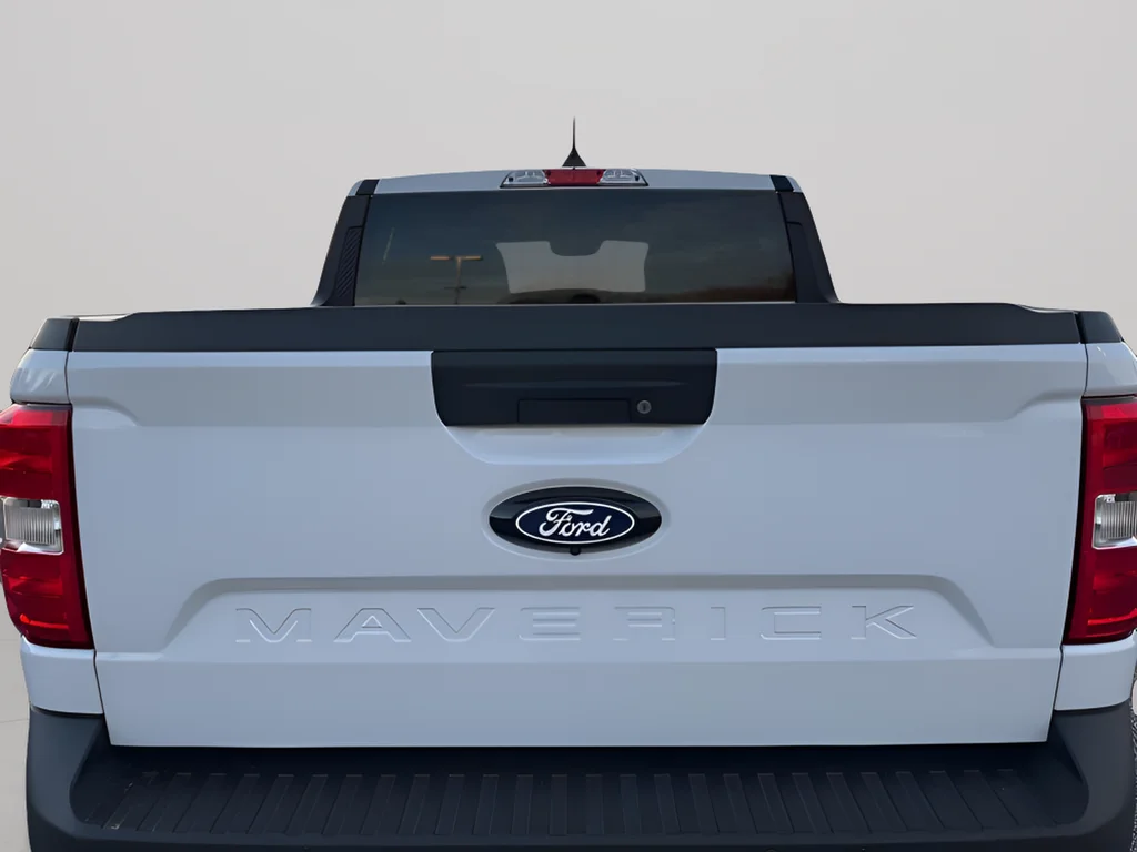2025 Ford Maverick XLT - Photo 6