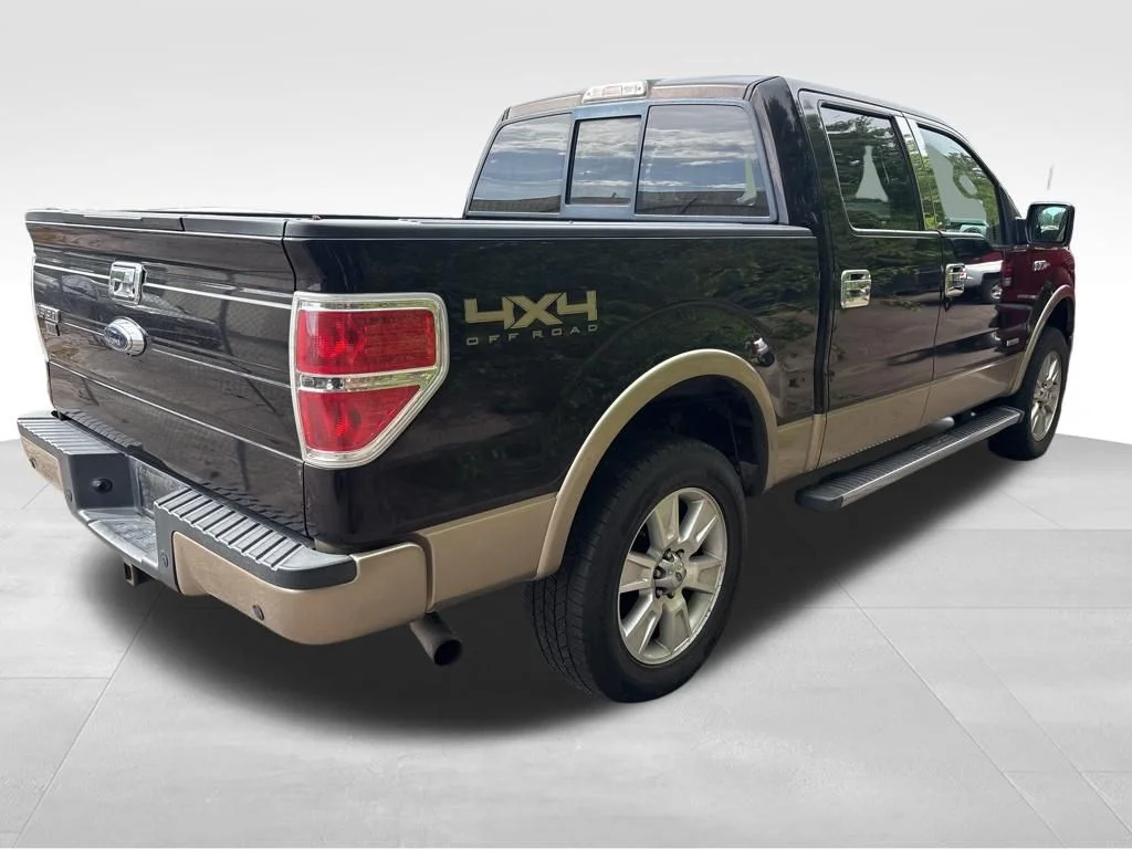 Used 2013  Ford Lariat image 19