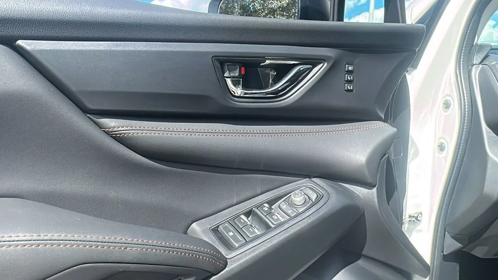 2025 Subaru Ascent Bronze Edition - Photo 10