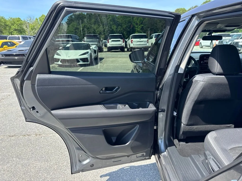 Used 2025 Gray Nissan S image 24