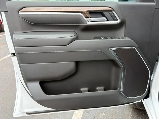 2026 Chevrolet Silverado 3500 HD LT - Photo 13