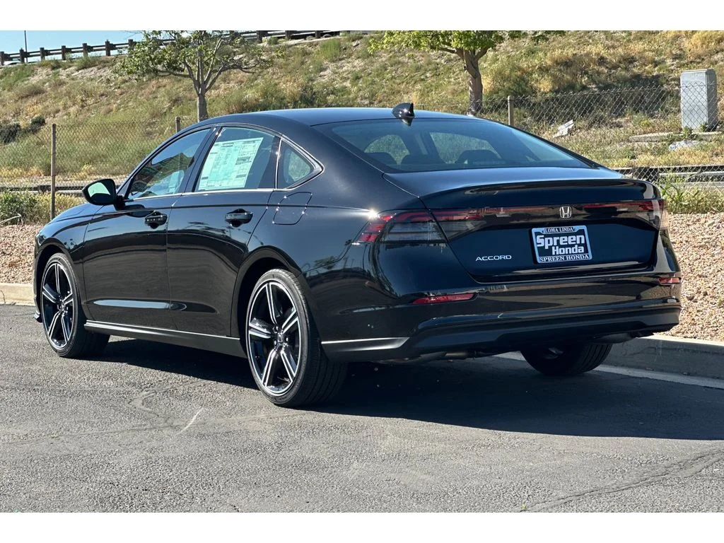 New 2026 Crystal Black Pearl Honda SE image 7