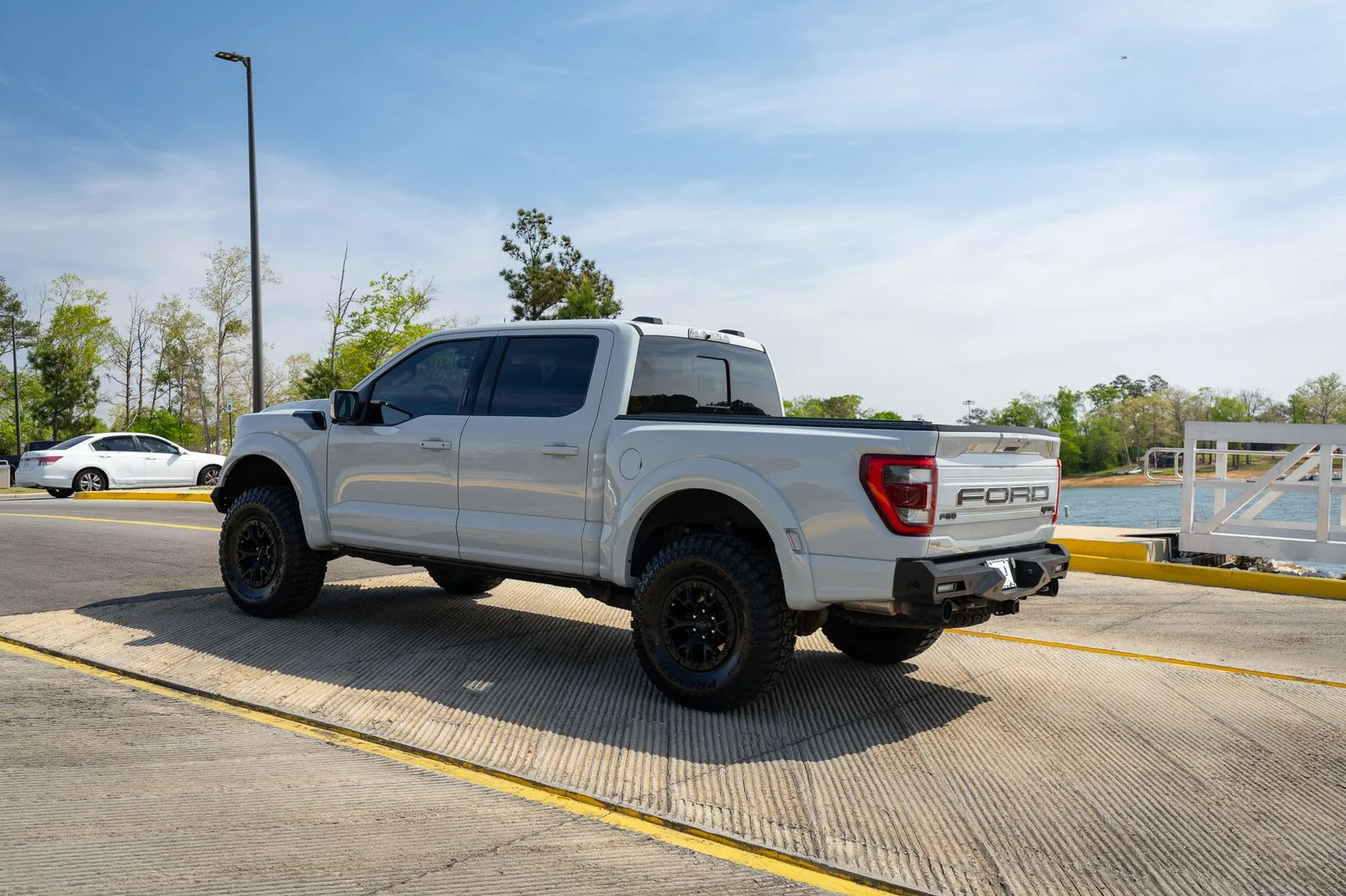 Used 2023 Avalanche Ford Raptor image 16