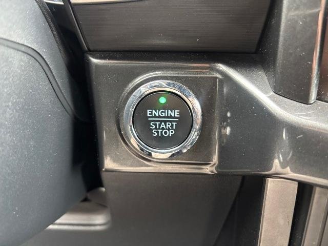 Certified Used 2023 Gray Metallic Ford XLT image 94