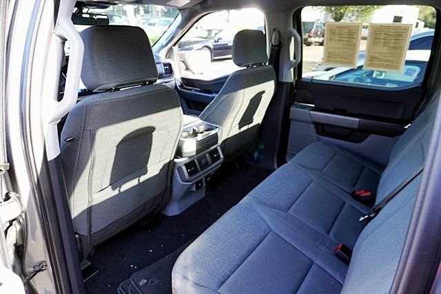 Used 2024 Gray Ford XLT image 25