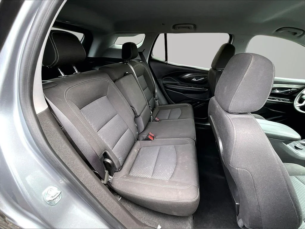Used 2023 Silver GMC SLE image 25