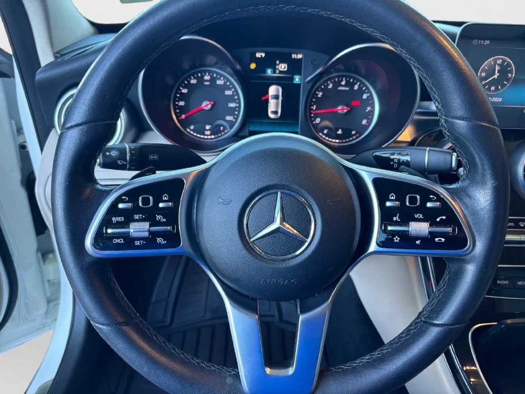 Used 2020 White Mercedes-Benz C 300 image 18