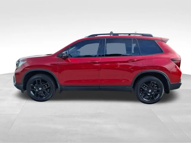 Used 2024 Red Honda Black Edition image 4