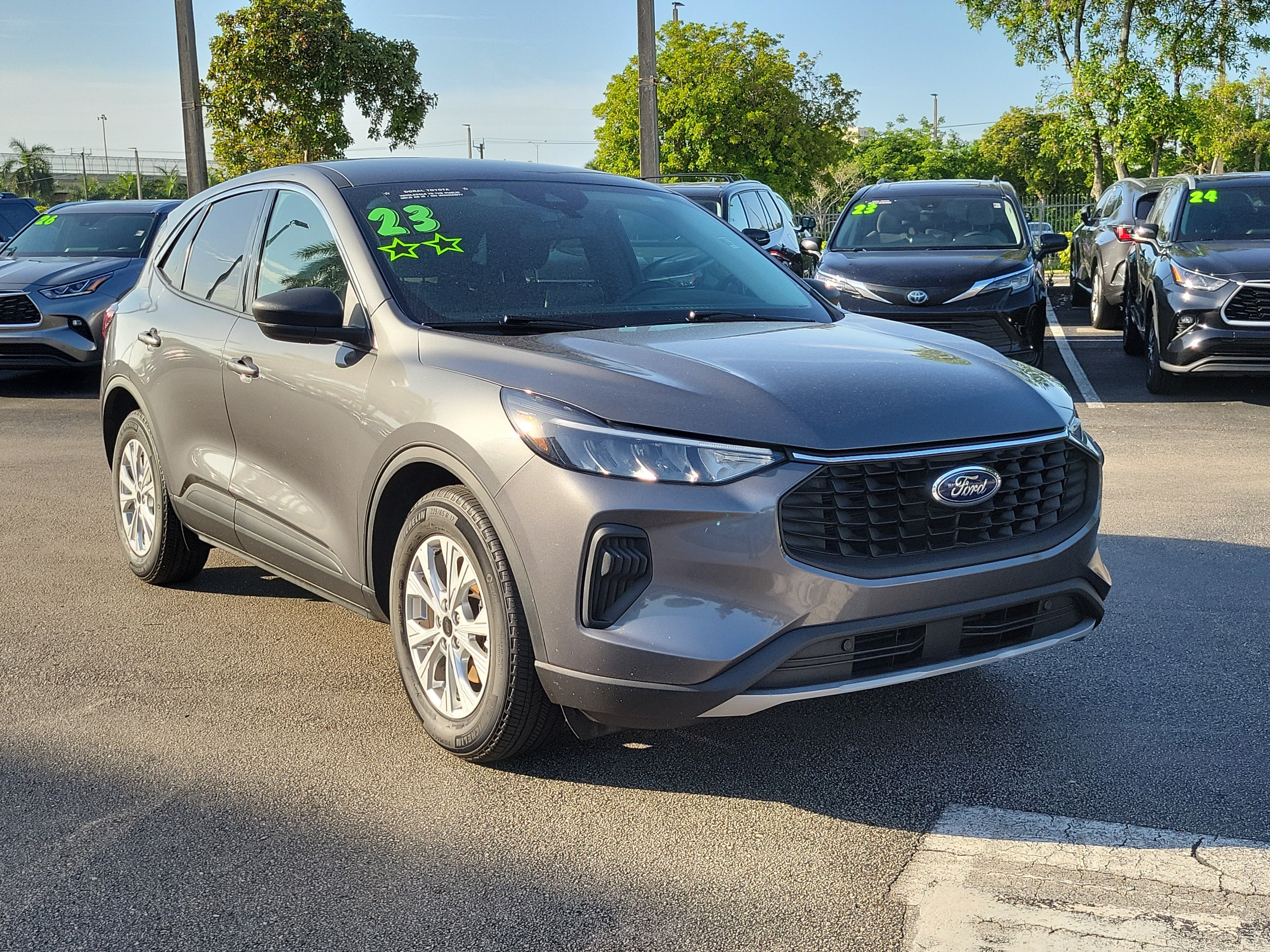 Used 2023 Gray Metallic Ford Active image 3
