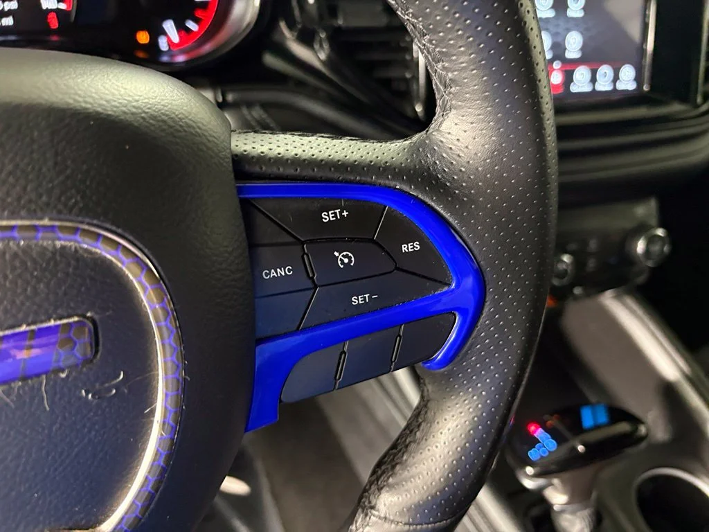 Used 2022 Gray Dodge SXT image 18