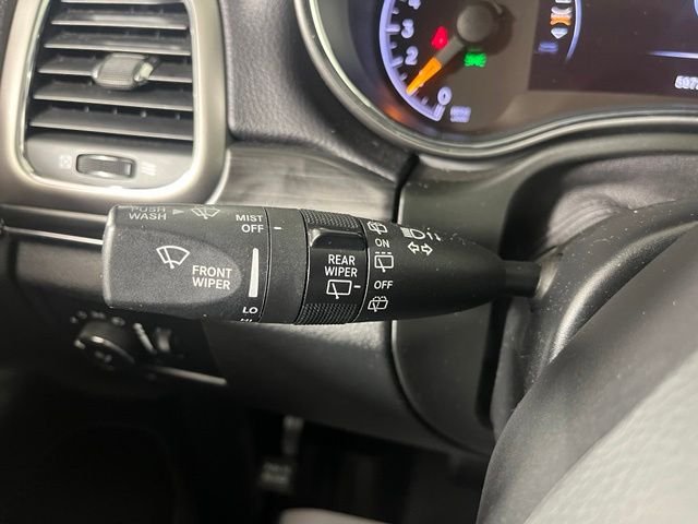 Used 2020 Black Jeep Limited image 23